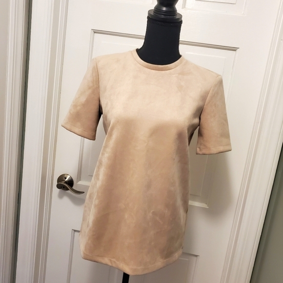 Zara Light Beige Faux Suede S/S Shirt Backside Exposed Center Zip Close Small - Picture 1 of 10
